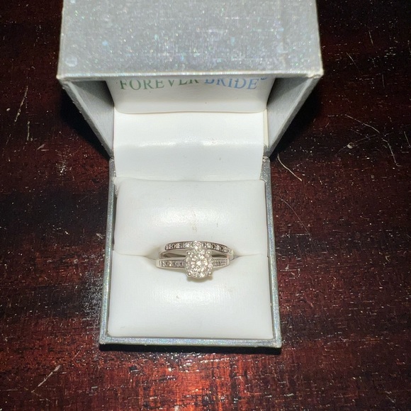 Engagement Ring Set - Picture 3 of 3